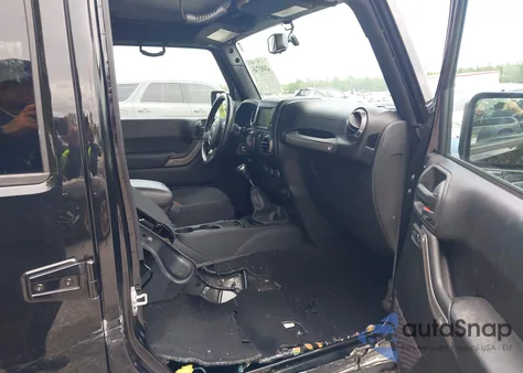 2018 Jeep Wrangler Jk Unlimited Sport S 4X4 from USA, damaged, VIN 1C4BJWDG4JL861228